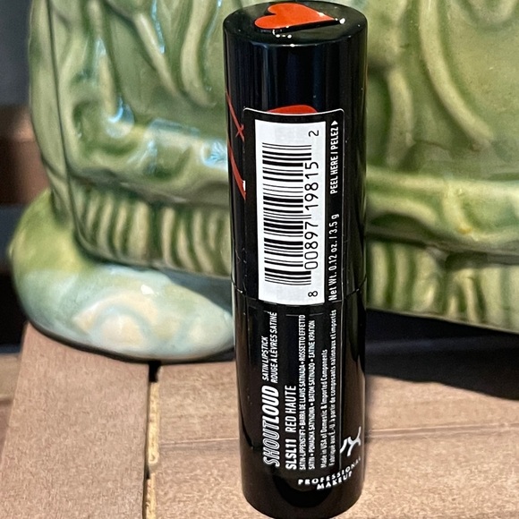 NYX Satin Lipstick Shout Loud in The Best (True Red) - Picture 10 of 15